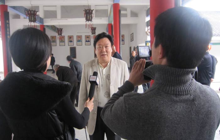 向江夏堂黄氏宗祠捐赠黄歇像